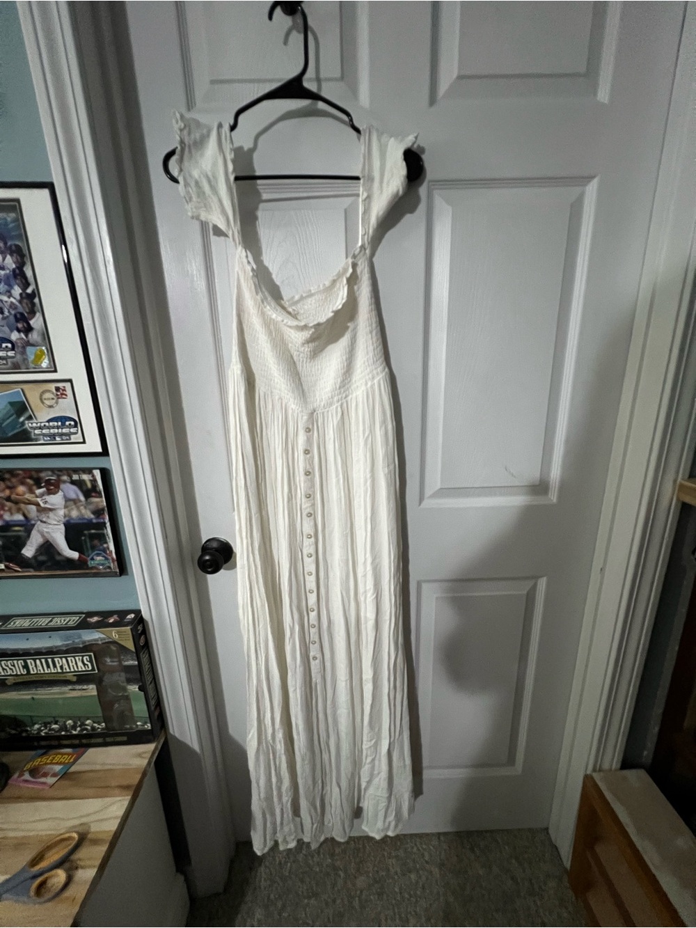 VENUS White Button-Front Ruffle-Strap Maxi Dress